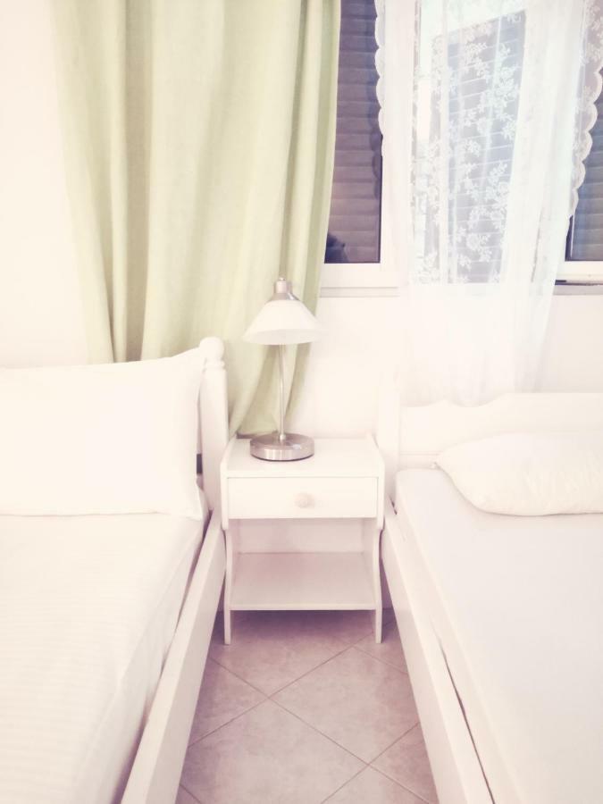 Rossi'S Studios Moraḯtika Ngoại thất bức ảnh